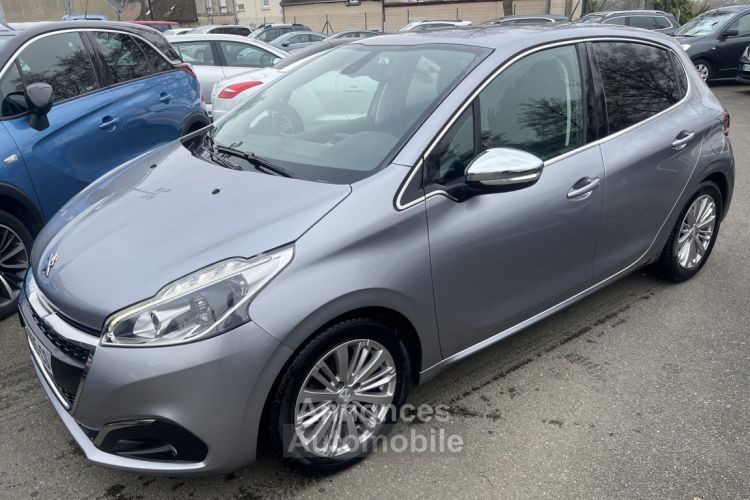 Peugeot 208 1.5 BLUEHDI 100CH E6.C ALLURE BVM5 5P - <small></small> 11.990 € <small>TTC</small> - #1