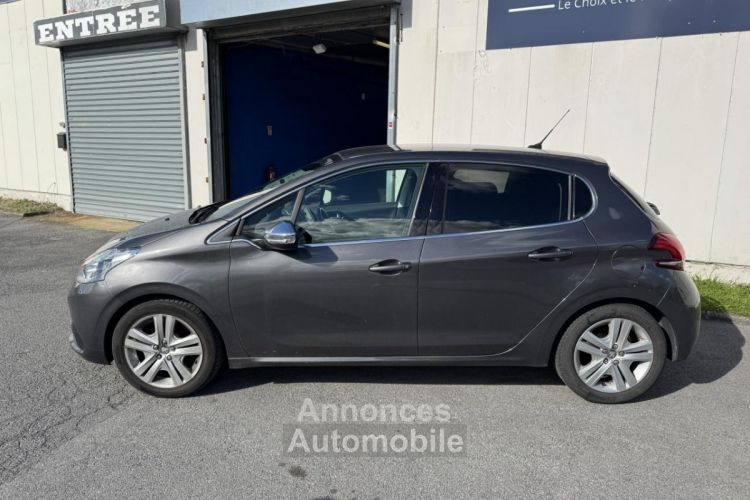 Peugeot 208 1.5 BlueHDi 100cv Allure - Garantie 12 mois - <small></small> 10.990 € <small>TTC</small> - #4