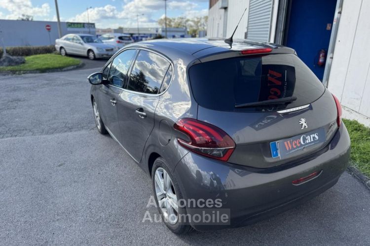 Peugeot 208 1.5 BlueHDi 100cv Allure - Garantie 12 mois - <small></small> 10.990 € <small>TTC</small> - #11