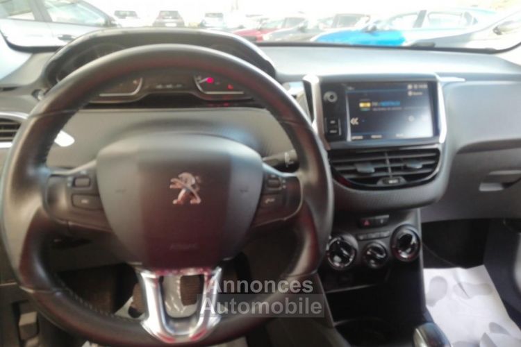 Peugeot 208 1.5 BlueHDi S&S - 100  BERLINE Signature PHASE 2 - <small></small> 11.990 € <small>TTC</small> - #10