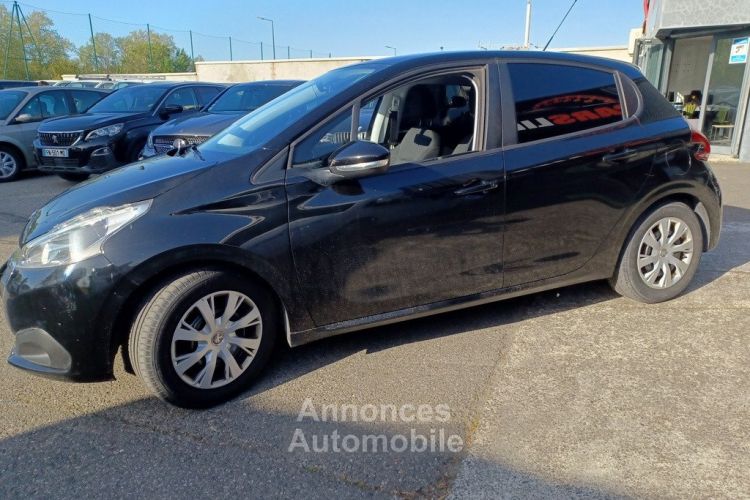 Peugeot 208 1.5 HDI - 100 CV ACTIVE BUSINESS GPS FINANCEMENT POSSIBLE - <small></small> 10.990 € <small>TTC</small> - #3