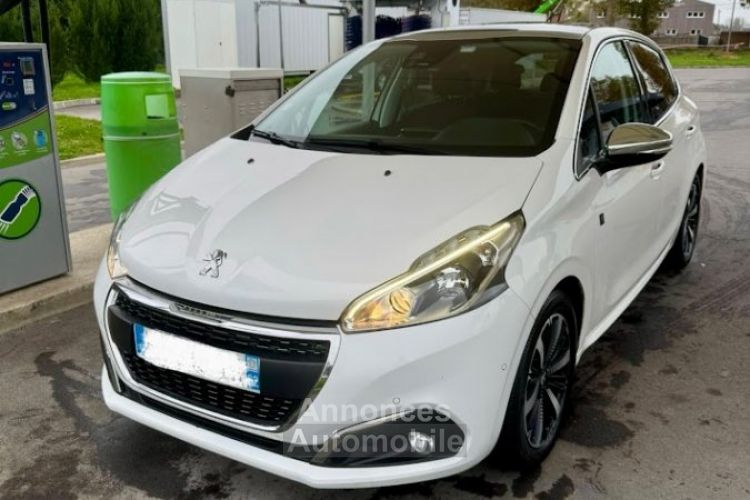 Peugeot 208 1.5L BLUE HDI 100 CV TECH EDITION - <small></small> 14.490 € <small>TTC</small> - #1