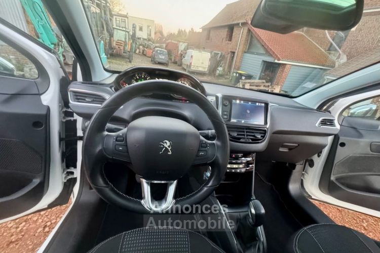 Peugeot 208 1.5L BLUE HDI 100 CV TECH EDITION - <small></small> 14.490 € <small>TTC</small> - #3