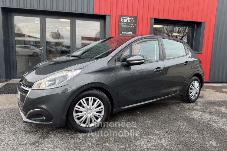 Peugeot 208 1.6 BlueHDi - 100 BERLINE Active PHASE 2 - <small></small> 8.490 € <small>TTC</small> - #1