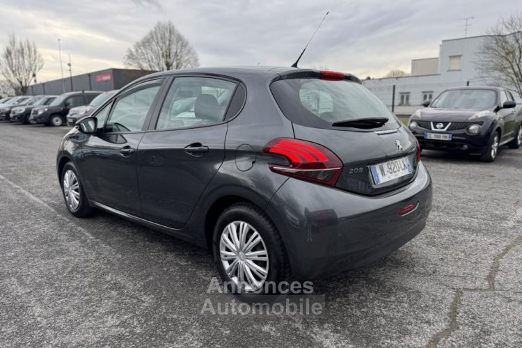 Peugeot 208 1.6 BlueHDi - 100 BERLINE Active PHASE 2 - <small></small> 8.490 € <small>TTC</small> - #3