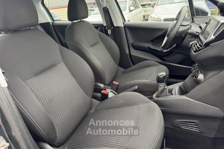 Peugeot 208 1.6 BlueHDi - 100 BERLINE Active PHASE 2 - <small></small> 8.490 € <small>TTC</small> - #9