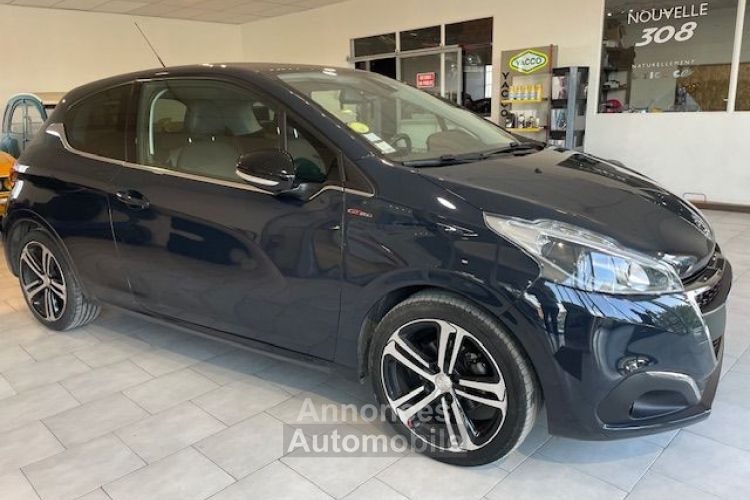 Peugeot 208 1.6 BlueHdi 100 S-S GT LINE 3 portes - <small></small> 8.900 € <small>TTC</small> - #2