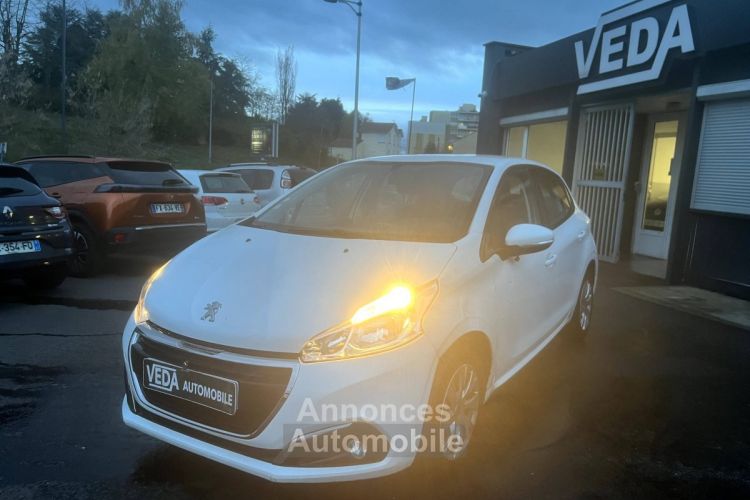 Peugeot 208 1.6 BlueHDi 100ch Active 5p - <small></small> 5.990 € <small>TTC</small> - #2