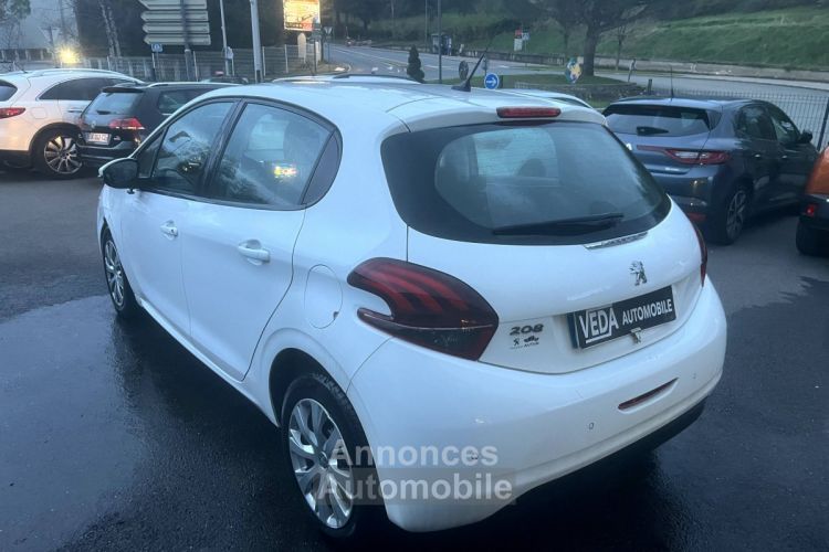 Peugeot 208 1.6 BlueHDi 100ch Active 5p - <small></small> 5.990 € <small>TTC</small> - #3