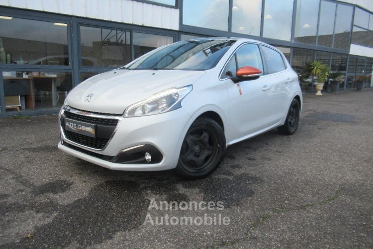 Peugeot 208 1.6 BlueHDi 100ch BVM5 Roland Garros - <small></small> 10.990 € <small>TTC</small> - #1