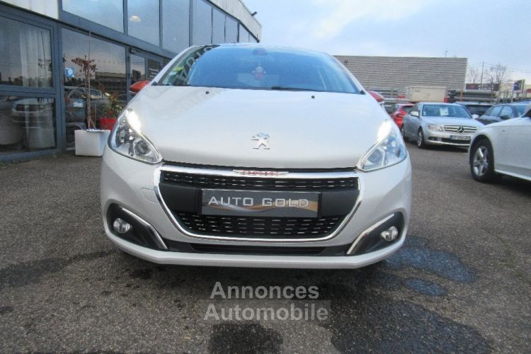 Peugeot 208 1.6 BlueHDi 100ch BVM5 Roland Garros - <small></small> 10.990 € <small>TTC</small> - #2