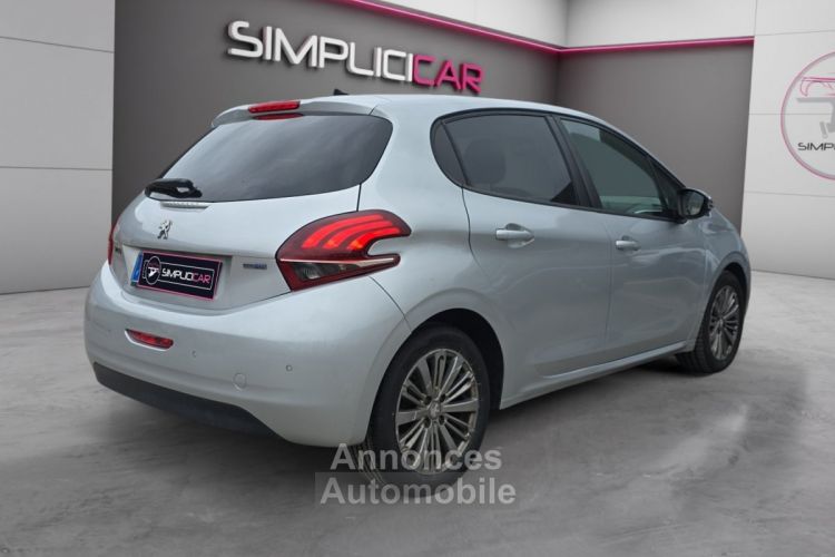 Peugeot 208 1.6 BlueHDi 100ch BVM5 Style - <small></small> 8.490 € <small>TTC</small> - #5