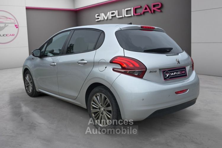 Peugeot 208 1.6 BlueHDi 100ch BVM5 Style - <small></small> 8.490 € <small>TTC</small> - #6