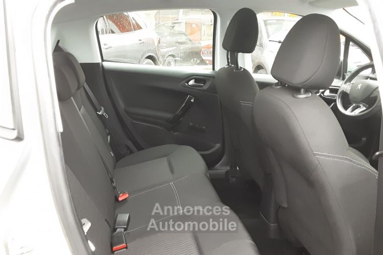 Peugeot 208 1.6 BlueHDi 100ch SetS BVM5 Active Business - <small></small> 9.900 € <small>TTC</small> - #33