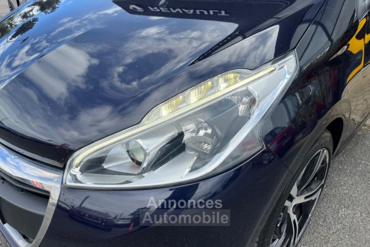 Peugeot 208 1.6 BlueHDi 100ch SS BVM5 Active - <small></small> 7.890 € <small>TTC</small> - #19