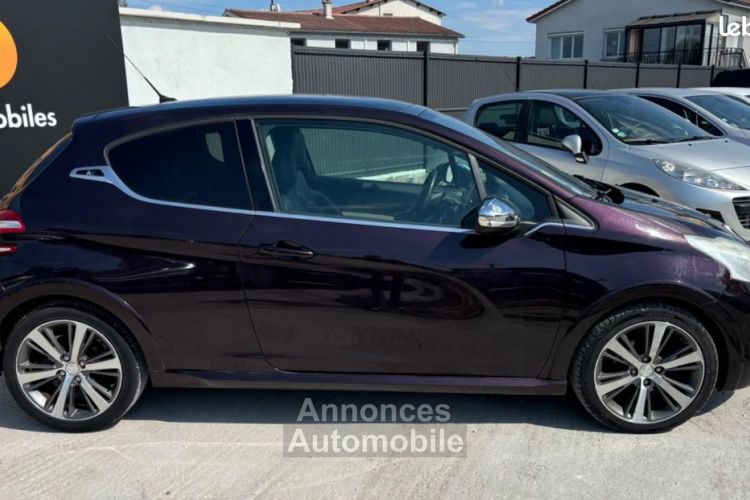 Peugeot 208 1.6 BLUEHDI 120 ch FINITION XY ENTRETIEN - <small></small> 9.989 € <small>TTC</small> - #8