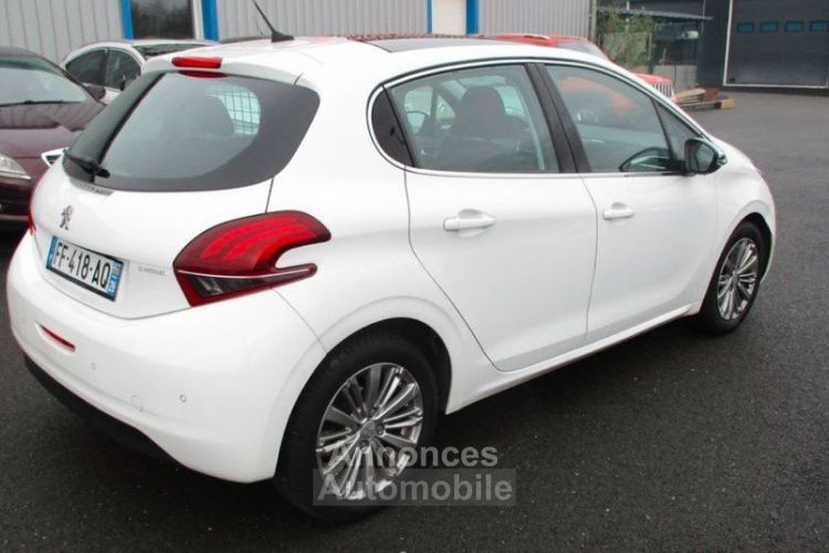 Peugeot 208 1.6 BlueHDi 120ch S&S BVM6 Feline - <small></small> 9.640 € <small>TTC</small> - #4