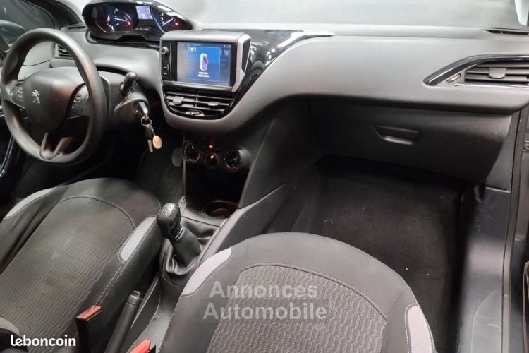 Peugeot 208 1.6 BLUEHDI 75ch ACTIVE - <small></small> 8.490 € <small>TTC</small> - #17