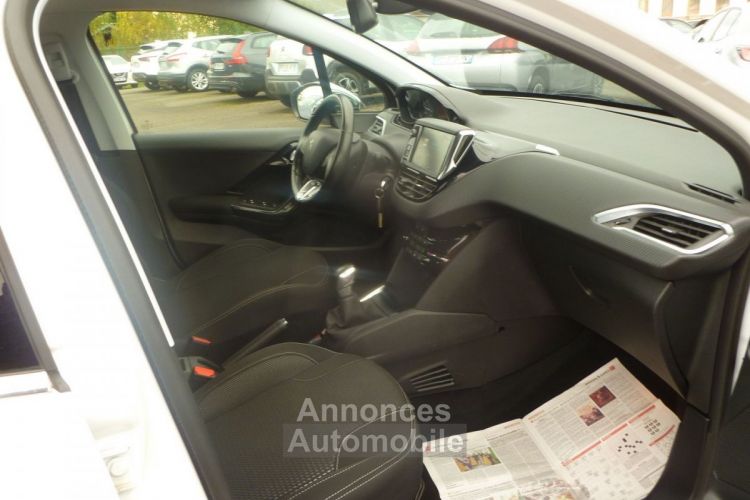 Peugeot 208 1.6 BLUEHDI 75CH ALLURE BUSINESS S&S 5P - <small></small> 12.950 € <small>TTC</small> - #7