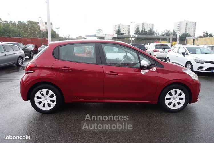 Peugeot 208 1.6 BLUEHDI 75CH LIKE 5P - <small></small> 7.490 € <small>TTC</small> - #3