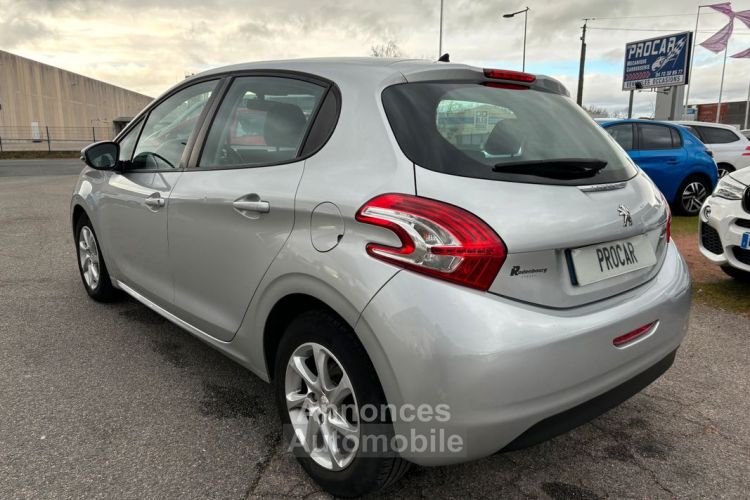 Peugeot 208 1.6 BlueHDi 92 ch Active Business - <small></small> 7.290 € <small>TTC</small> - #2