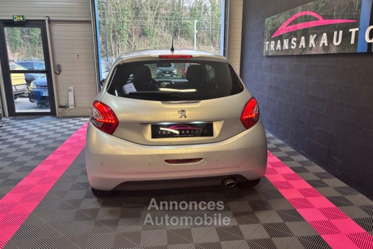 Peugeot 208 1.6 e-HDi 115ch FAP BVM6 Féline/ ICE VELVET - <small></small> 7.490 € <small>TTC</small> - #4