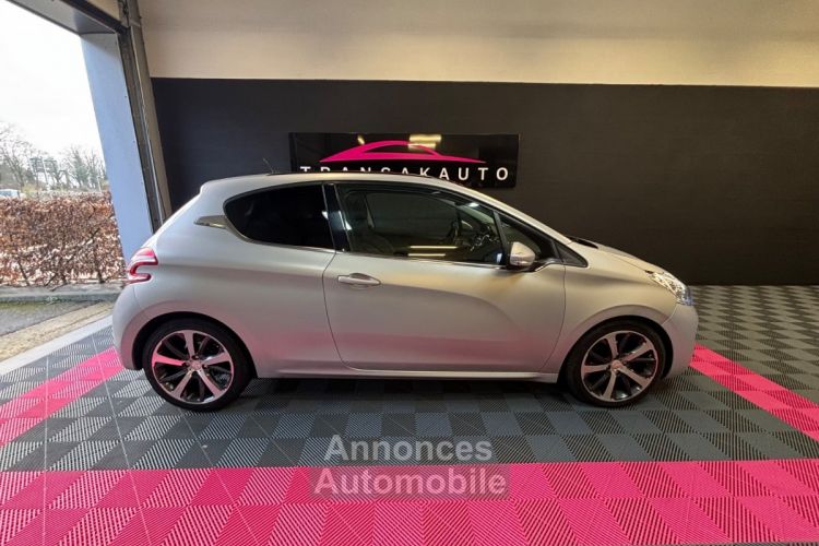 Peugeot 208 1.6 e-HDi 115ch FAP BVM6 Féline/ ICE VELVET - <small></small> 7.490 € <small>TTC</small> - #6