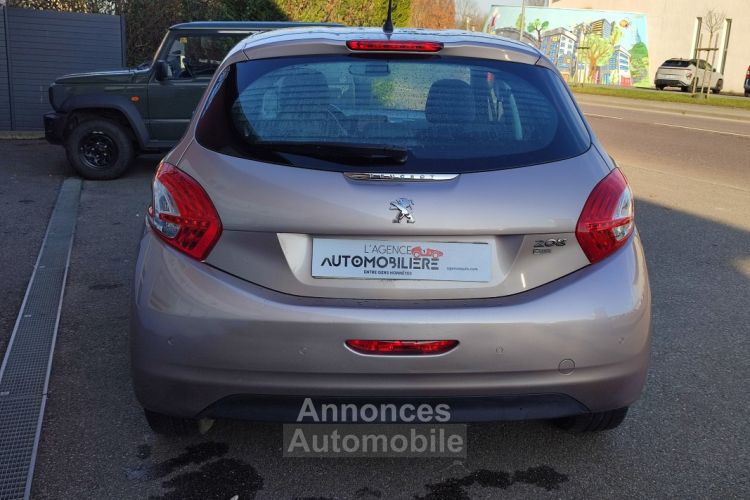 Peugeot 208 1.6 e-HDI 92 Allure - <small></small> 8.490 € <small>TTC</small> - #6