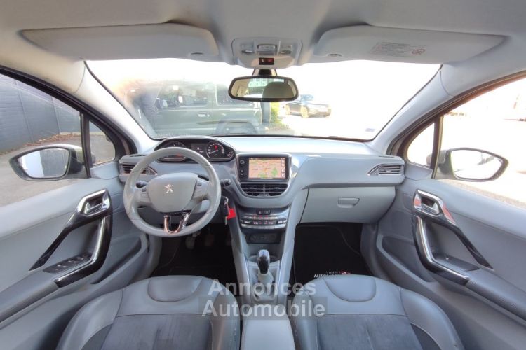 Peugeot 208 1.6 e-HDI 92 Allure - <small></small> 8.490 € <small>TTC</small> - #11