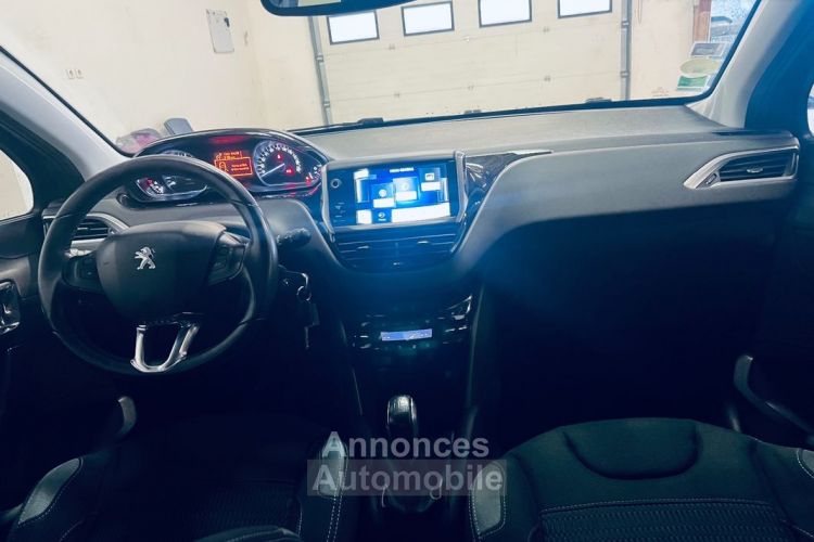 Peugeot 208 1.6 e-HDi 92ch Allure - <small></small> 6.490 € <small>TTC</small> - #9