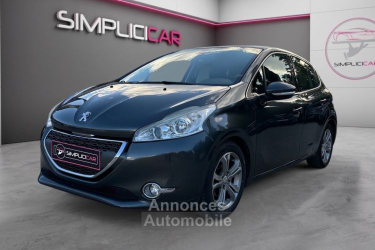 Peugeot 208 1.6 e-HDi 92ch BVM5 Allure - <small></small> 7.990 € <small>TTC</small> - #4