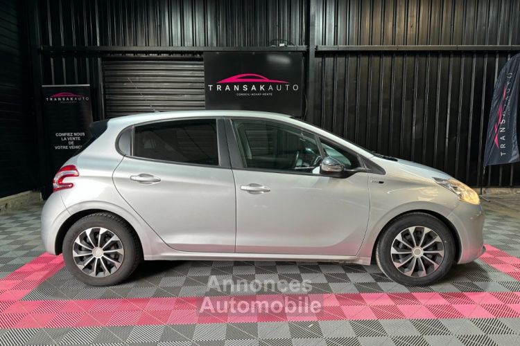 Peugeot 208 1.6 e-hdi 92ch bvm5 style - <small></small> 7.490 € <small>TTC</small> - #3