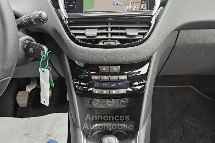 Peugeot 208 1.6 e-HDi 92ch FAP BVM5 Business Pack - <small></small> 7.990 € <small>TTC</small> - #13