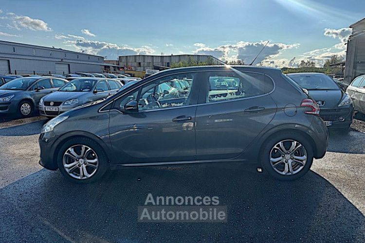 Peugeot 208 1.6 E-HDI ALLURE 5P - <small></small> 4.999 € <small>TTC</small> - #8