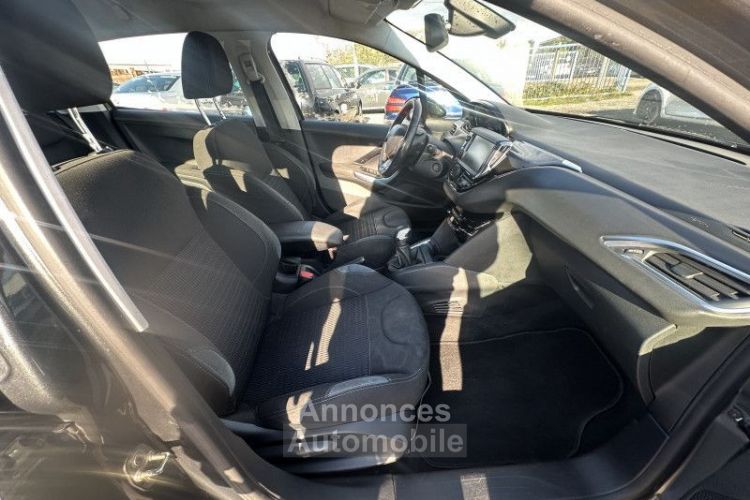 Peugeot 208 1.6 E-HDI ALLURE 5P - <small></small> 4.999 € <small>TTC</small> - #12