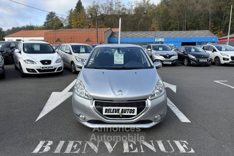 Peugeot 208 1.6 e-HDi FAP Active 4cv 5p - <small></small> 6.490 € <small>TTC</small> - #1