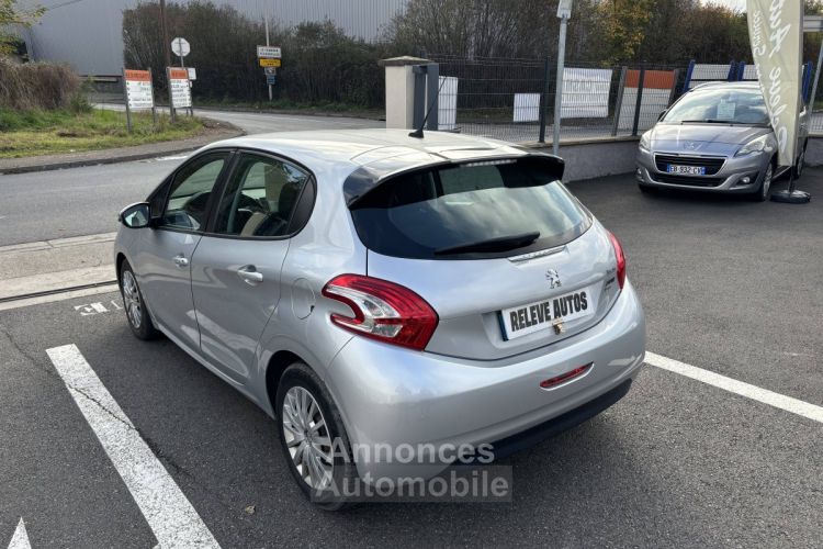 Peugeot 208 1.6 e-HDi FAP Active 4cv 5p - <small></small> 6.490 € <small>TTC</small> - #5