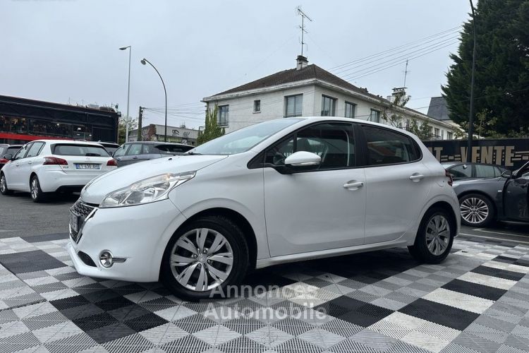 Peugeot 208 1.6 E-HDI FAP ALLURE 5P - <small></small> 4.990 € <small>TTC</small> - #3