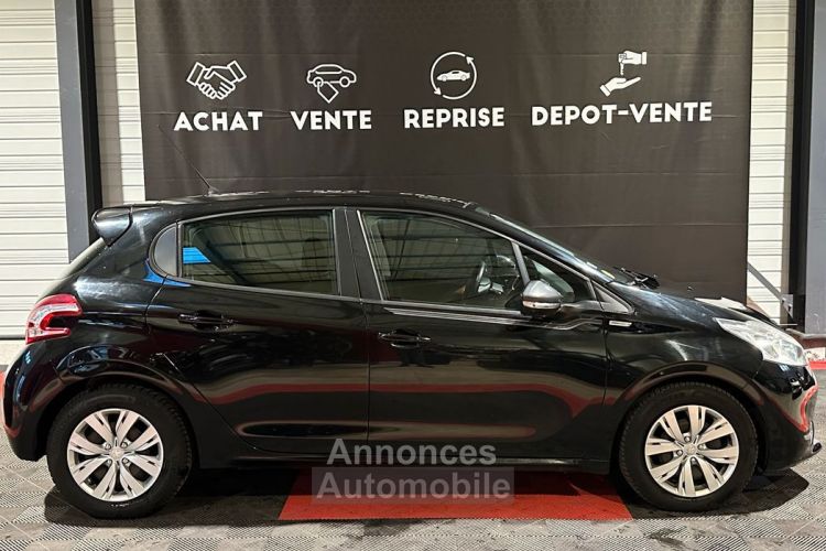 Peugeot 208 1.6 e-HDi FAP S&S 92cv - <small></small> 7.490 € <small>TTC</small> - #3