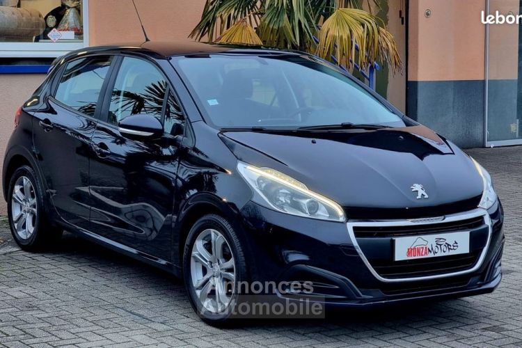 Peugeot 208 1.6 HDi 100 Cv 1ERE MAIN 2017 EDITION ACTIVE - <small></small> 8.990 € <small>TTC</small> - #1