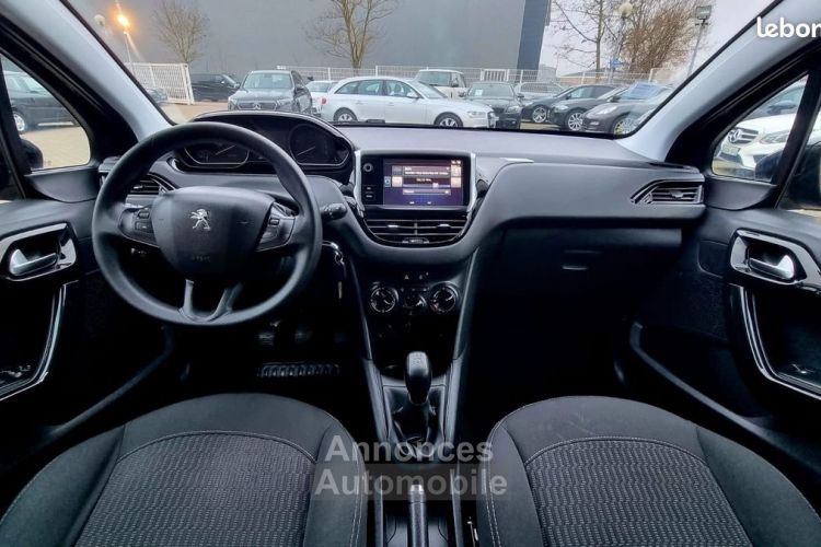 Peugeot 208 1.6 HDi 100 Cv 1ERE MAIN 2017 EDITION ACTIVE - <small></small> 8.990 € <small>TTC</small> - #4