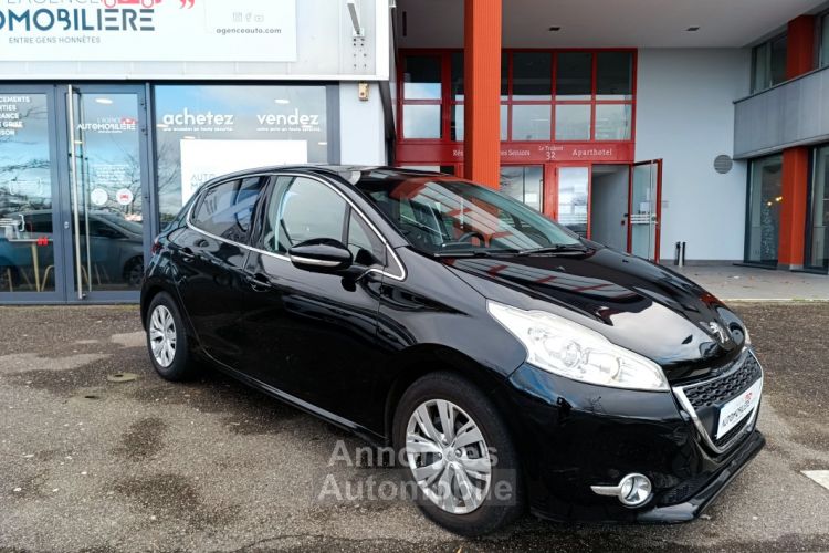 Peugeot 208 1.6 HDi 115 cv ALLURE - <small></small> 7.990 € <small>TTC</small> - #1