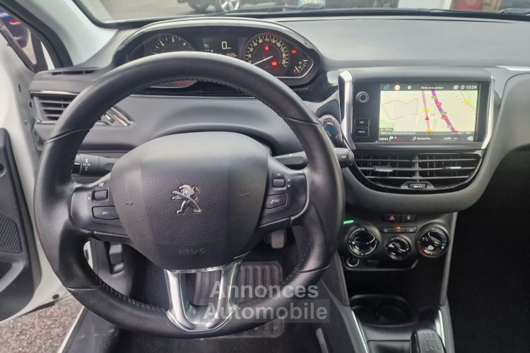 Peugeot 208 1.6 hdi - <small></small> 8.990 € <small>TTC</small> - #11