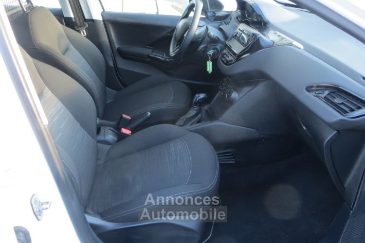 Peugeot 208 1.6 HDI 75 Cv BLUEHDI . 61000 KM ,1 ère Main 2 Places 5 Portes - <small></small> 6.000 € <small></small> - #5