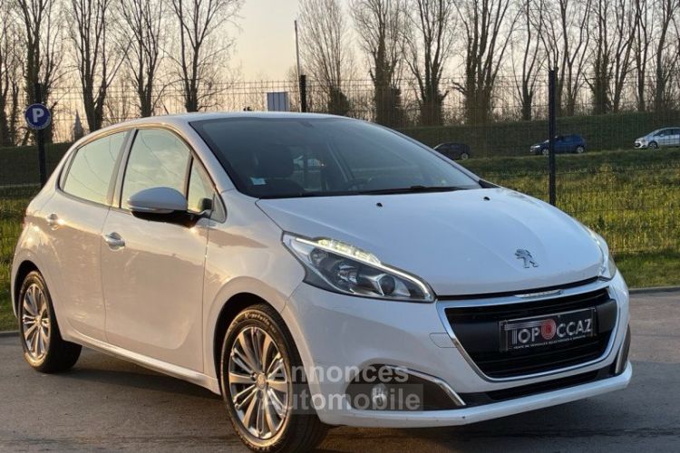 Peugeot 208 1.6 HDI 75CH ACTIVE 5P * 10*2018 ECRAN MULTIFONCTIONS LED - <small></small> 8.490 € <small>TTC</small> - #2