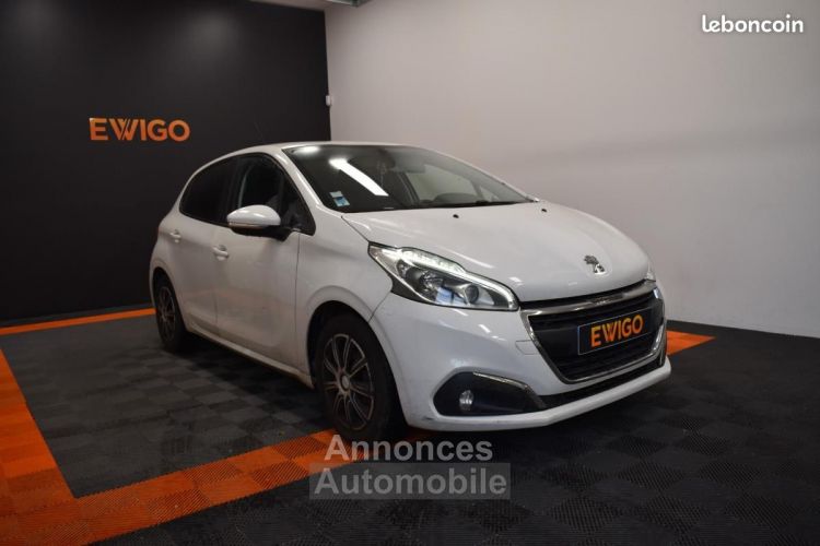 Peugeot 208 1.6 HDI 75ch RADAR AR GARANTIE FIABLE OU REMBOURSÉ - <small></small> 6.990 € <small>TTC</small> - #1