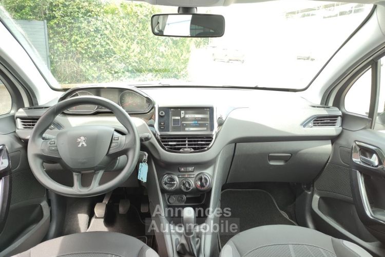 Peugeot 208 1.6 HDI 92 Active - <small></small> 8.490 € <small>TTC</small> - #26