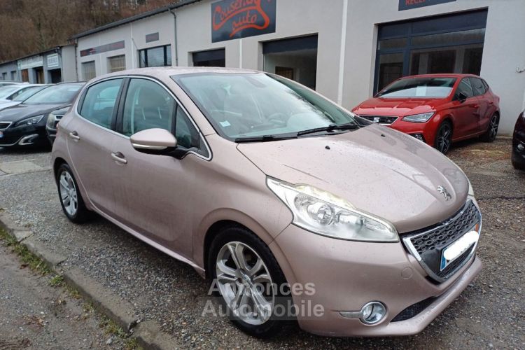 Peugeot 208 1.6 hdi 92cv allure - <small></small> 6.990 € <small>TTC</small> - #1