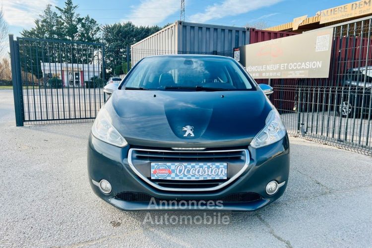 Peugeot 208 1.6 hdi Allure - <small></small> 8.990 € <small>TTC</small> - #2