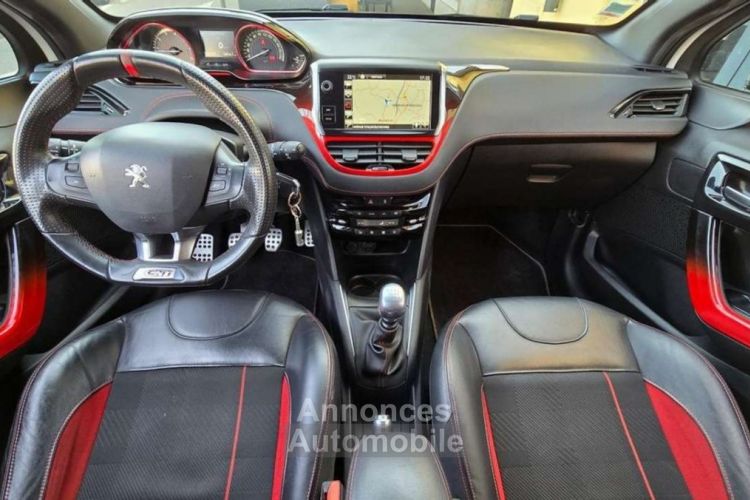 Peugeot 208 1.6 THP 200 ch GTI ENTRETIEN A JOUR CT OK PARK ASS - <small></small> 9.989 € <small>TTC</small> - #15